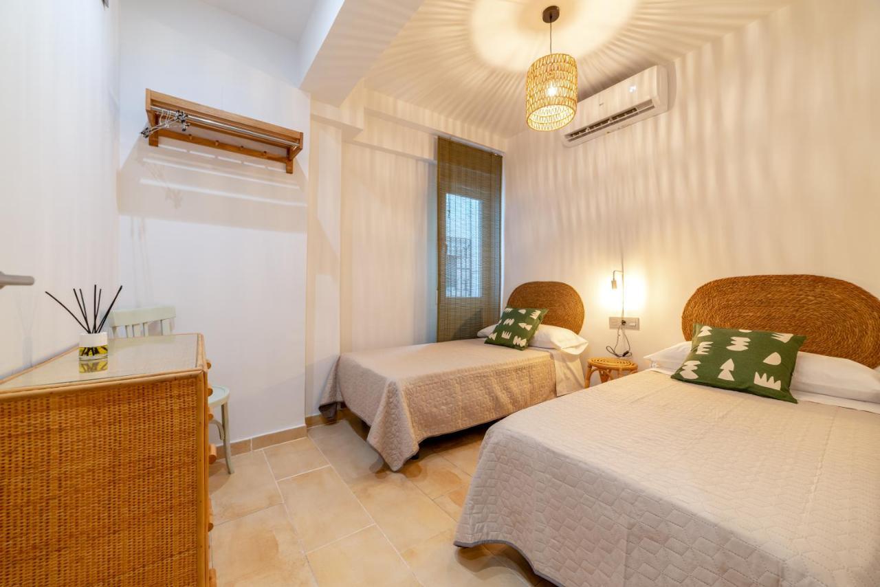 Apartamento Ronda Genil Con Parking Gratuito Granada Ngoại thất bức ảnh